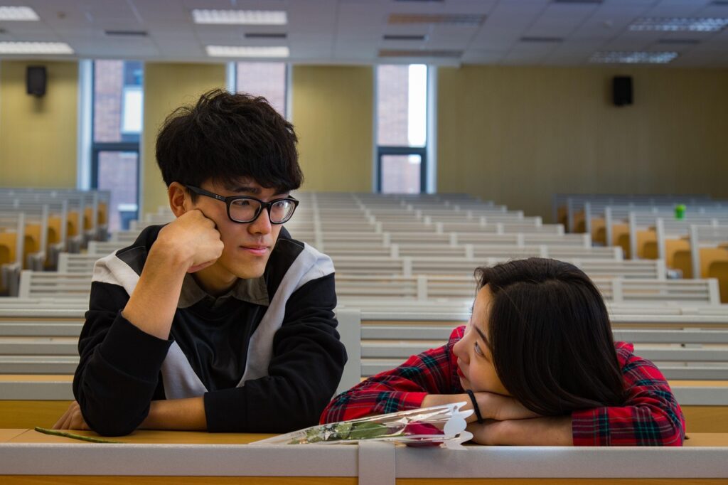 シングルマザーが恋愛を学校行事でどう伝えるべきか？