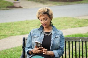 バツイチ女性が離婚歴を伝えるのは電話と対面、どちらが良い？