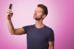 バツイチ女性がマッチングアプリでオンラインデートを成功させるコツは？